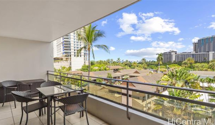 255 Beach Walk,Honolulu,Hawaii,96815,2 Bedrooms Bedrooms,1 BathroomBathrooms,Condo/Townhouse,Beach,5,18201921