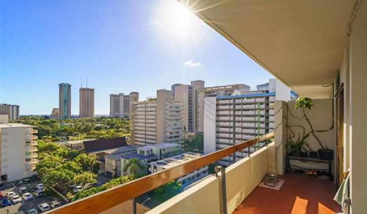 2029 Ala Wai Boulevard,Honolulu,Hawaii,96815,3 Bedrooms Bedrooms,2 BathroomsBathrooms,Condo/Townhouse,Ala Wai,10,18205121