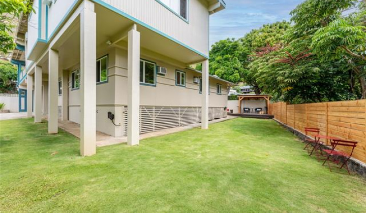 5216 Hao Place,Honolulu,Hawaii,96821,7 Bedrooms Bedrooms,6 BathroomsBathrooms,Single family,Hao,18206080