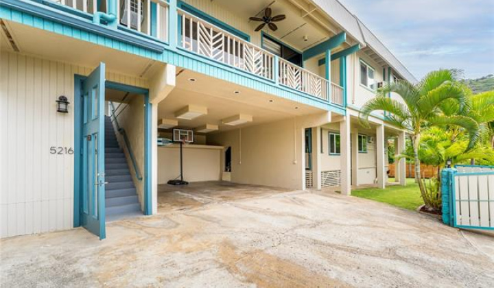 5216 Hao Place,Honolulu,Hawaii,96821,7 Bedrooms Bedrooms,6 BathroomsBathrooms,Single family,Hao,18206080