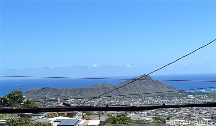 1952 Bertram Street,Honolulu,Hawaii,96816,3 ベッドルーム ベッドルーム,2 バスルームバスルーム,一戸建て,Bertram,18207236