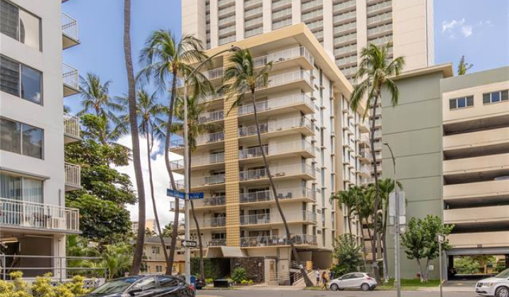 2222 Aloha Drive,Honolulu,Hawaii,96815,2 ベッドルーム ベッドルーム,2 バスルームバスルーム,コンド / タウンハウス,Aloha,5,18208089