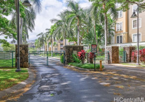 520 Lunalilo Home Road,Honolulu,Hawaii,96825,3 ベッドルーム ベッドルーム,3 バスルームバスルーム,コンド / タウンハウス,Lunalilo Home,1,18256207