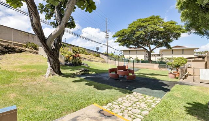 3215 Ala Ilima Street,Honolulu,Hawaii,96818,3 Bedrooms Bedrooms,2 BathroomsBathrooms,Condo/Townhouse,Ala Ilima,1,18208476