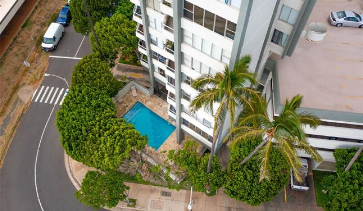 2600 Pualani Way,Honolulu,Hawaii,96815,1 Bedroom Bedrooms,1 BathroomBathrooms,Condo/Townhouse,Pualani,3,18209628