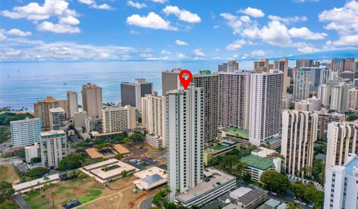 2600 Pualani Way,Honolulu,Hawaii,96815,1 Bedroom Bedrooms,1 BathroomBathrooms,Condo/Townhouse,Pualani,3,18209628