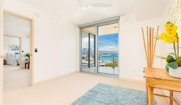 555 South Street,Honolulu,Hawaii,96813,2 Bedrooms Bedrooms,2 BathroomsBathrooms,Condo/Townhouse,South,20,18212806