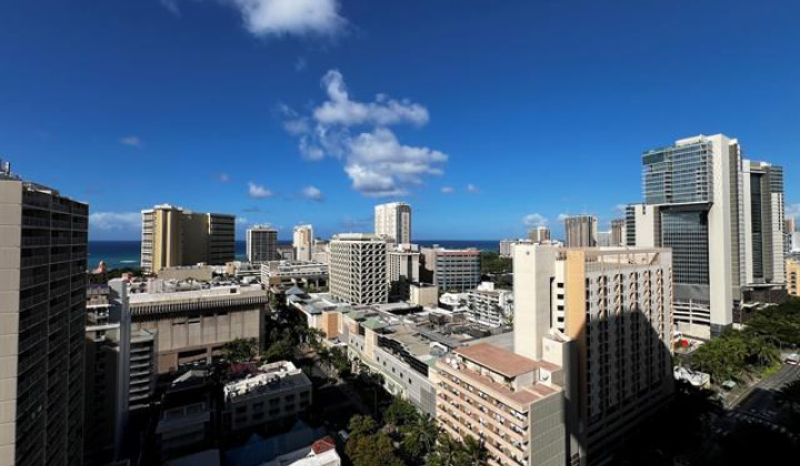 2240 Kuhio Avenue,Honolulu,Hawaii,96815,1 Bedroom Bedrooms,1 BathroomBathrooms,Condo/Townhouse,Kuhio,20,18264385