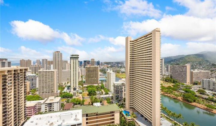 430 Lewers Street,Honolulu,Hawaii,96815,1 ベッドルーム ベッドルーム,1 バスルームバスルーム,コンド / タウンハウス,Lewers,30,18217415