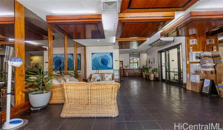 1717 Ala Wai Boulevard,Honolulu,Hawaii,96815,2 Bedrooms Bedrooms,2 BathroomsBathrooms,Condo/Townhouse,Ala Wai,7,18219684