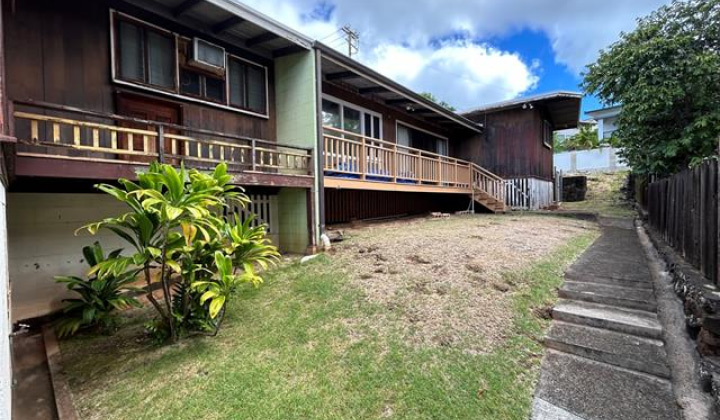 1510 Hala Drive,Honolulu,Hawaii,96817,6 Bedrooms Bedrooms,4 BathroomsBathrooms,Single family,Hala,18222429