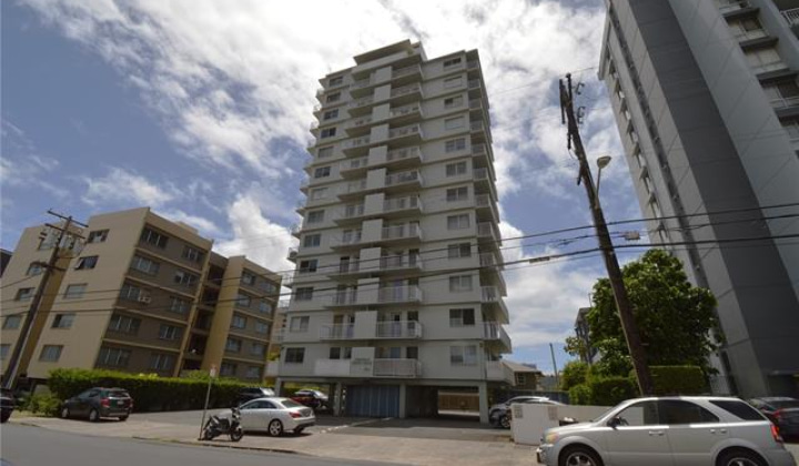 1635 Dole Street,Honolulu,Hawaii,96822,2 Bedrooms Bedrooms,1 BathroomBathrooms,Condo/Townhouse,Dole,15,18223336