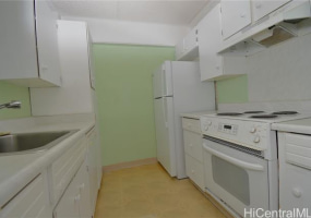 1635 Dole Street,Honolulu,Hawaii,96822,2 Bedrooms Bedrooms,1 BathroomBathrooms,Condo/Townhouse,Dole,15,18223336