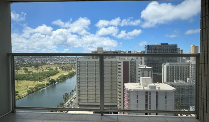 445 Seaside Avenue,Honolulu,Hawaii,96815,1 バスルームバスルーム,コンド / タウンハウス,Seaside,26,18128547