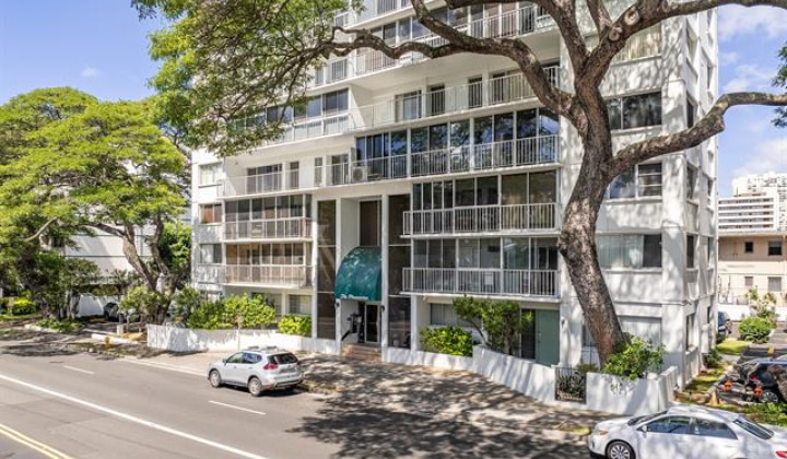 1710 Punahou Street,Honolulu,Hawaii,96822,1 ベッドルーム ベッドルーム,1 バスルームバスルーム,コンド / タウンハウス,Punahou,9,18274953