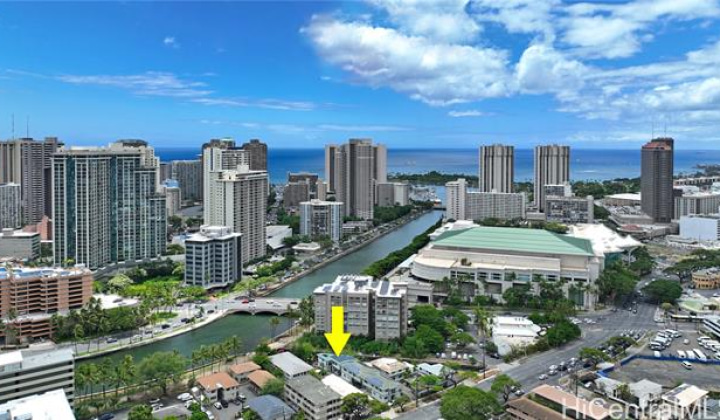 1867 Kapiolani Boulevard,Honolulu,Hawaii,96826,3 ベッドルーム ベッドルーム,3 バスルームバスルーム,一戸建て,Kapiolani,18225811