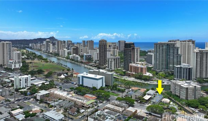 1867 Kapiolani Boulevard,Honolulu,Hawaii,96826,3 ベッドルーム ベッドルーム,3 バスルームバスルーム,一戸建て,Kapiolani,18225811