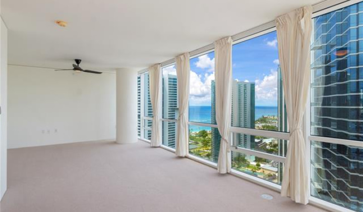 88 Piikoi Street,Honolulu,Hawaii,96814,2 Bedrooms Bedrooms,2 BathroomsBathrooms,Condo/Townhouse,Piikoi,35,18230064