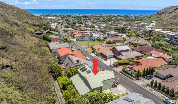 6009 Haleola Street,Honolulu,Hawaii,96821,4 Bedrooms Bedrooms,3 BathroomsBathrooms,Single family,Haleola,18230580