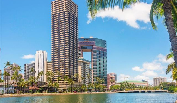 444 Niu Street,Honolulu,Hawaii,96815,1 ベッドルーム ベッドルーム,2 バスルームバスルーム,コンド / タウンハウス,Niu,28,18231523