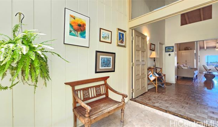 1164 Kaeleku Street,Honolulu,Hawaii,96825,3 Bedrooms Bedrooms,2 BathroomsBathrooms,Single family,Kaeleku,18232552