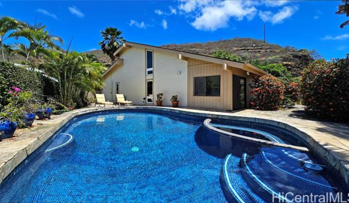 1164 Kaeleku Street,Honolulu,Hawaii,96825,3 Bedrooms Bedrooms,2 BathroomsBathrooms,Single family,Kaeleku,18232552