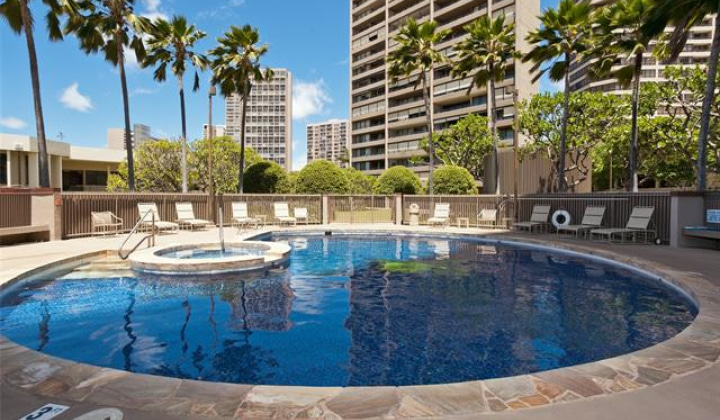 583 Kamoku Street,Honolulu,Hawaii,96826,1 Bedroom Bedrooms,1 BathroomBathrooms,Condo/Townhouse,Kamoku,19,18247148