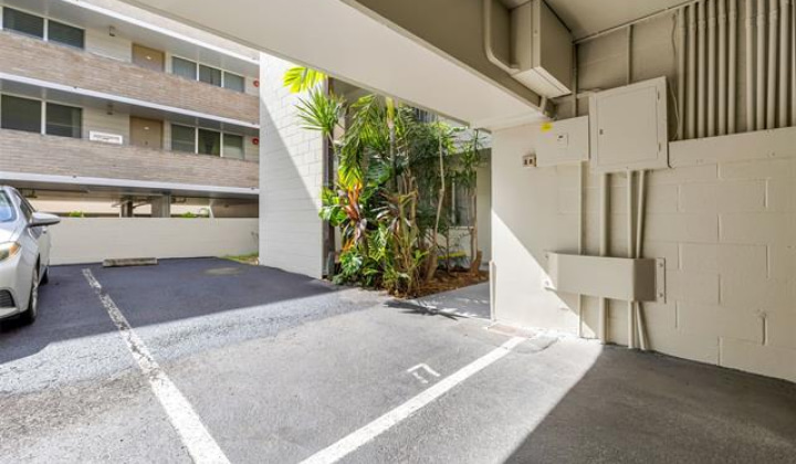 1145 Davenport Street,Honolulu,Hawaii,96822,2 ベッドルーム ベッドルーム,1 バスルームバスルーム,コンド / タウンハウス,Davenport,3,18247782