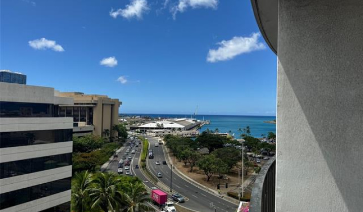 700 Richards Street,Honolulu,Hawaii,96813,1 ベッドルーム ベッドルーム,1 バスルームバスルーム,コンド / タウンハウス,Richards,9,18247906