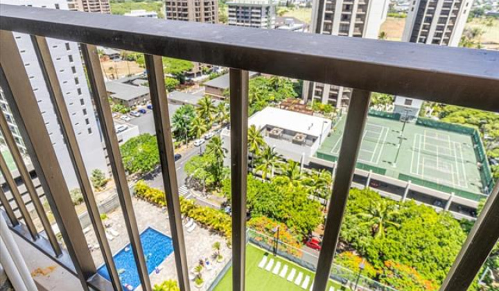 229 Paoakalani Avenue,Honolulu,Hawaii,96815,1 Bedroom Bedrooms,1 BathroomBathrooms,Condo/Townhouse,Paoakalani,19,18248332