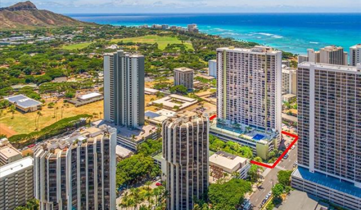 229 Paoakalani Avenue,Honolulu,Hawaii,96815,1 Bedroom Bedrooms,1 BathroomBathrooms,Condo/Townhouse,Paoakalani,19,18248332