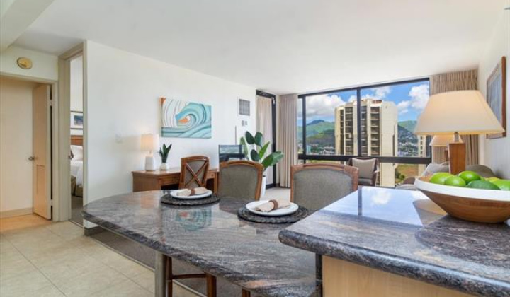 229 Paoakalani Avenue,Honolulu,Hawaii,96815,1 Bedroom Bedrooms,1 BathroomBathrooms,Condo/Townhouse,Paoakalani,19,18248332