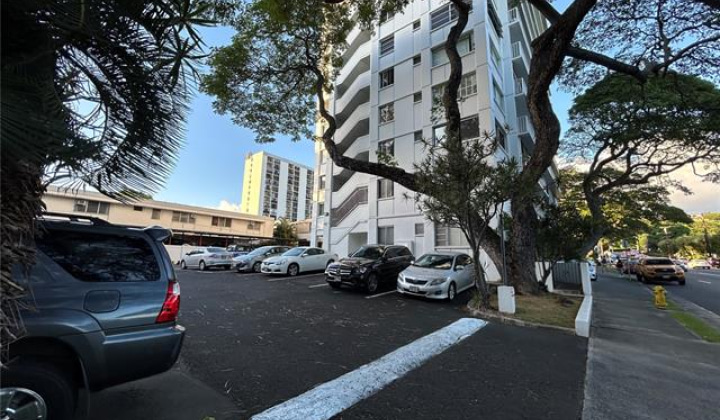 1710 Punahou Street,Honolulu,Hawaii,96822,1 ベッドルーム ベッドルーム,1 バスルームバスルーム,コンド / タウンハウス,Punahou,3,18250457