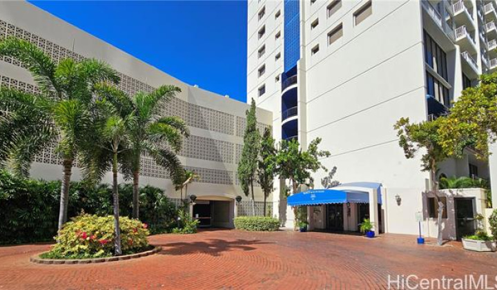 400 Hobron Lane,Honolulu,Hawaii,96815,1 ベッドルーム ベッドルーム,1 バスルームバスルーム,コンド / タウンハウス,Hobron,28,18251976