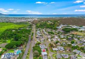 1226 Ulupuni Street,Kailua,Hawaii,96734,4 Bedrooms Bedrooms,2 BathroomsBathrooms,Single family,Ulupuni,18293130