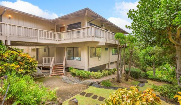 2772 Kalawao Street,Honolulu,Hawaii,96822,4 Bedrooms Bedrooms,3 BathroomsBathrooms,Single family,Kalawao,18294987