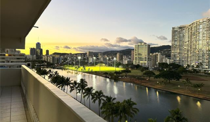 2085 Ala Wai Boulevard,Honolulu,Hawaii,96815,2 ベッドルーム ベッドルーム,1 バスルームバスルーム,コンド / タウンハウス,Ala Wai,10,18255326