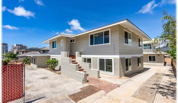 3232 Castle Street,Honolulu,Hawaii,96815,7 Bedrooms Bedrooms,5 BathroomsBathrooms,Single family,Castle,18306154