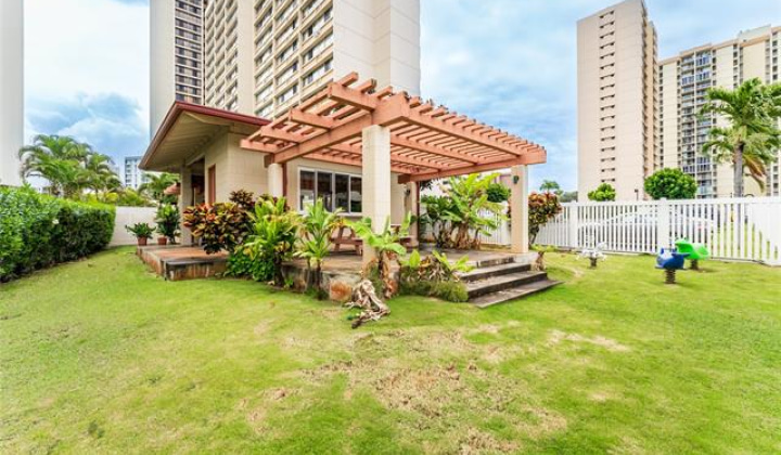 5180 Likini Street,Honolulu,Hawaii,96818,2 Bedrooms Bedrooms,1 BathroomBathrooms,Condo/Townhouse,Likini,12,18257338