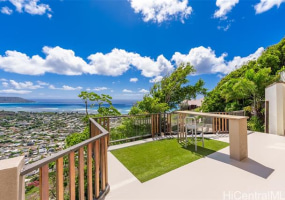 5201 Kuaiwi Place,Honolulu,Hawaii,96821,5 Bedrooms Bedrooms,4 BathroomsBathrooms,Single family,Kuaiwi,18309051