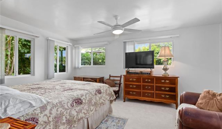 325 Ilihau Street,Kailua,Hawaii,96734,8 Bedrooms Bedrooms,6 BathroomsBathrooms,Single family,Ilihau,18261338