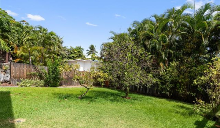 325 Ilihau Street,Kailua,Hawaii,96734,8 Bedrooms Bedrooms,6 BathroomsBathrooms,Single family,Ilihau,18261338