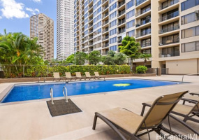 411 Hobron Lane,Honolulu,Hawaii,96815,1 Bedroom Bedrooms,1 BathroomBathrooms,Condo/Townhouse,Hobron,11,18263070