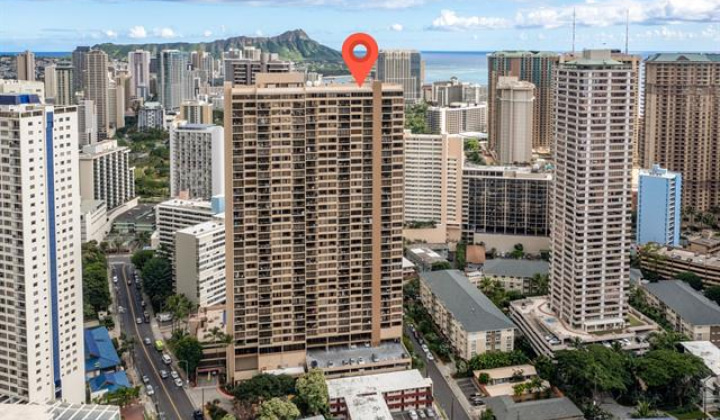 411 Hobron Lane,Honolulu,Hawaii,96815,1 Bedroom Bedrooms,1 BathroomBathrooms,Condo/Townhouse,Hobron,11,18263070