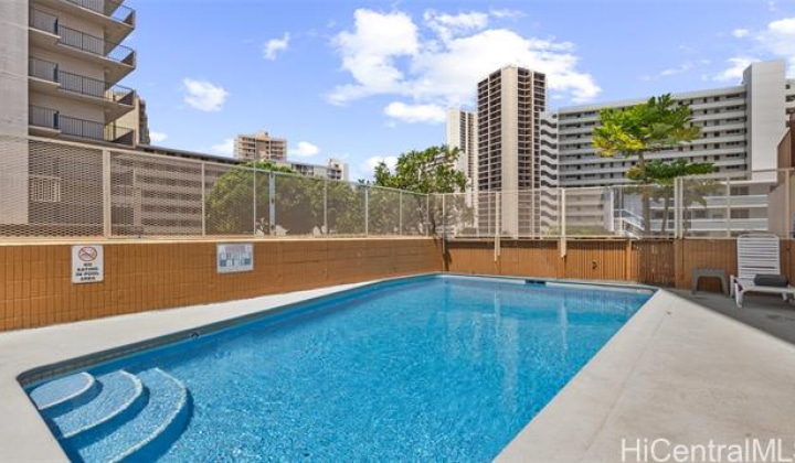 801 Ala Nioi Place,Honolulu,Hawaii,96818,3 Bedrooms Bedrooms,2 BathroomsBathrooms,Condo/Townhouse,Ala Nioi,6,18268989