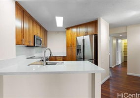 2101 Nuuanu Avenue,Honolulu,Hawaii,96817,3 Bedrooms Bedrooms,2 BathroomsBathrooms,Condo/Townhouse,Nuuanu,23,18272040