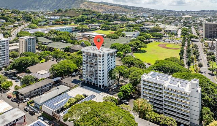 1710 Punahou Street,Honolulu,Hawaii,96822,1 ベッドルーム ベッドルーム,1 バスルームバスルーム,コンド / タウンハウス,Punahou,9,18274953