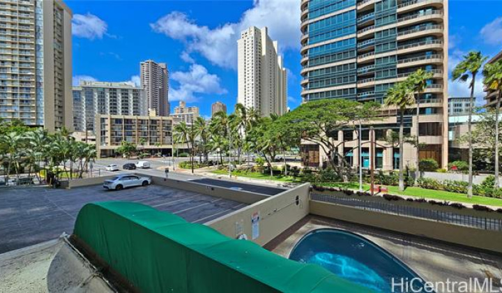 1909 Ala Wai Boulevard,Honolulu,Hawaii,96815,2 ベッドルーム ベッドルーム,1 バスルームバスルーム,コンド / タウンハウス,Ala Wai,2,18275213