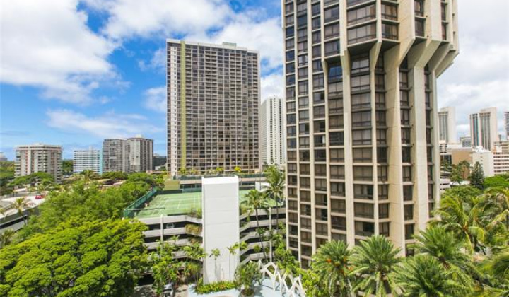 300 Wai Nani Way,Honolulu,Hawaii,96815,1 ベッドルーム ベッドルーム,1 バスルームバスルーム,コンド / タウンハウス,Wai Nani,7,18276338