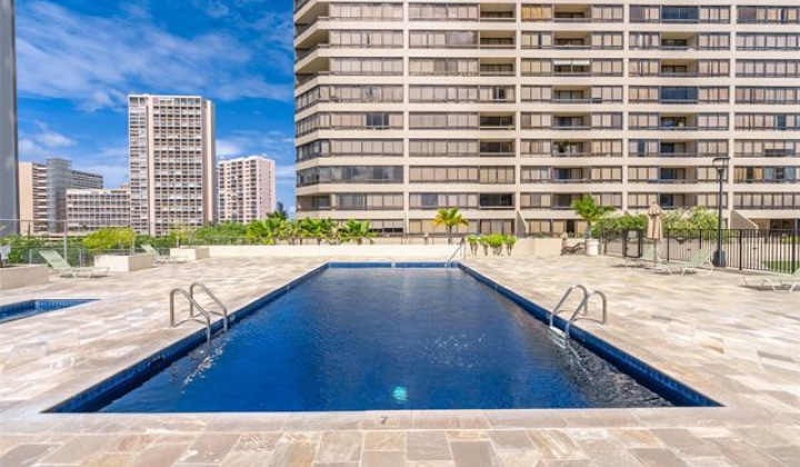 2499 Kapiolani Boulevard,Honolulu,Hawaii,96826,1 バスルームバスルーム,コンド / タウンハウス,Kapiolani,34,18285244